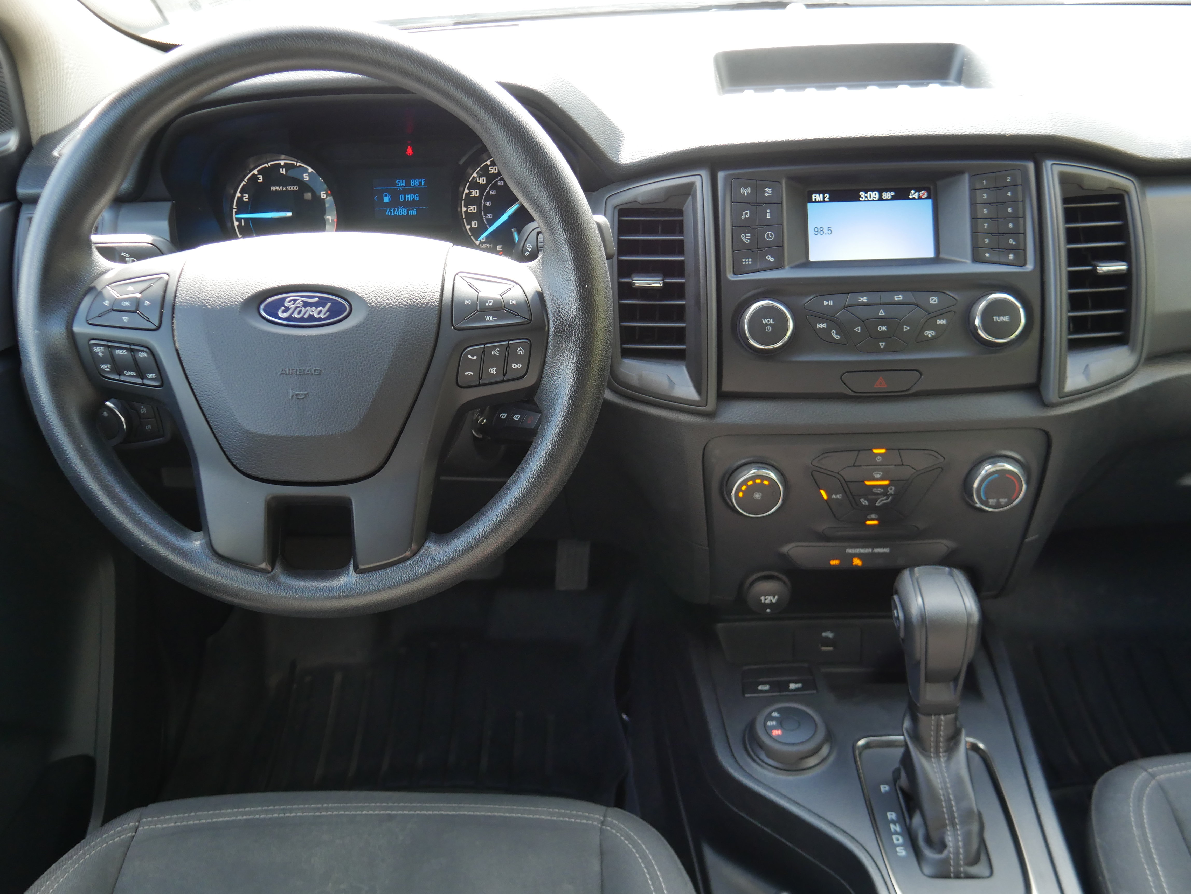 Used 2023 Ford Ranger XL w/ Equipment Group 101A High AWD/4WD image 16