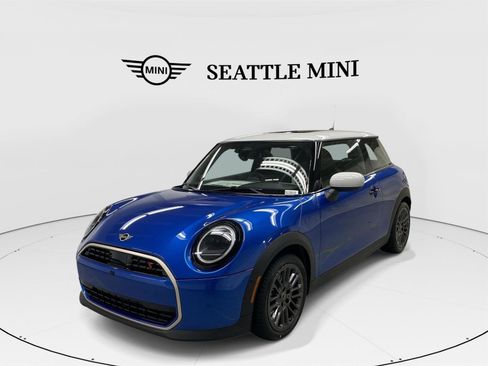 Certified 2025 MINI Cooper S image 1