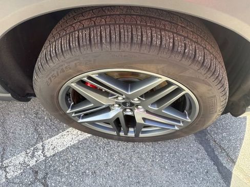 Used 2025 Ford Explorer ST-Line w/ Premium Package AWD/4WD image 12