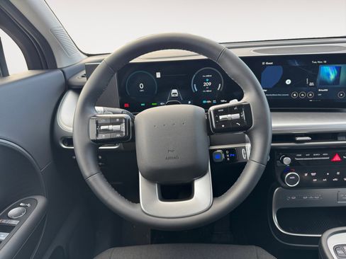 New 2026 Hyundai Ioniq 9 SE image 12