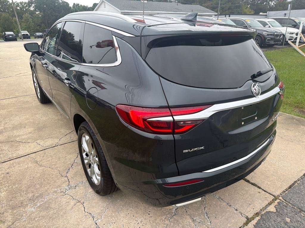 Used 2018 Buick Enclave Avenir w/ Avenir Technology Package FWD image 11