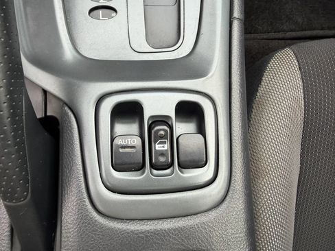 Used 2003 Toyota Celica GT FWD image 25
