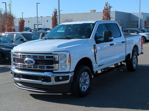 Used 2024 Ford F250 XLT image 10