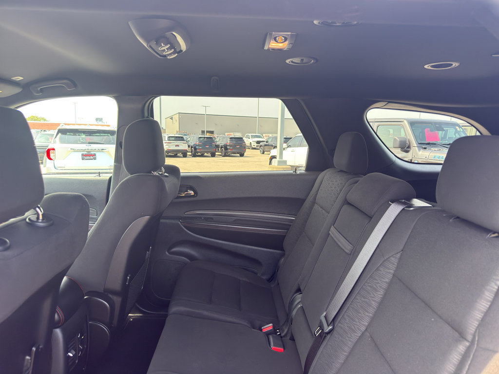 Used 2025 Dodge Durango GT w/ Blacktop Package AWD/4WD image 33