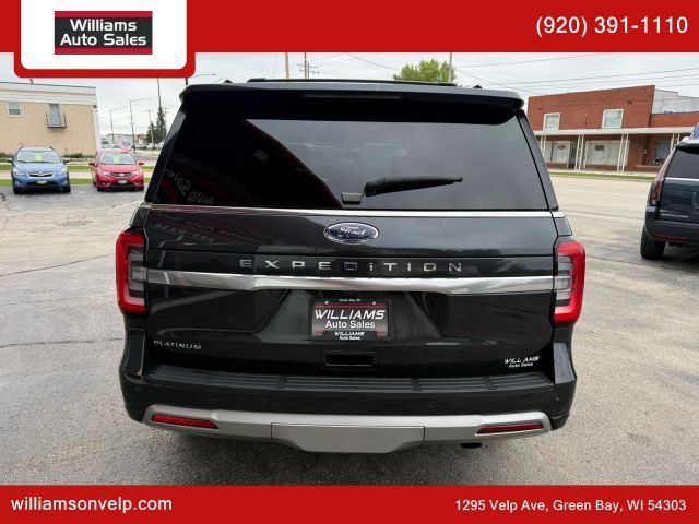 Used 2023 Ford Expedition Platinum AWD/4WD image 6