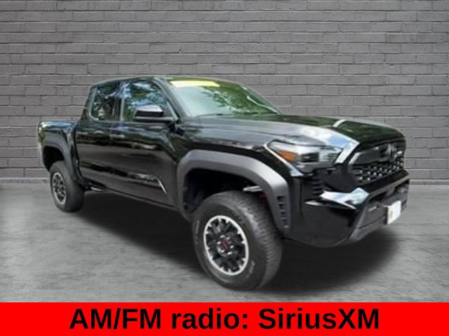 Used 2025 Toyota Tacoma TRD Off-Road AWD/4WD image 13