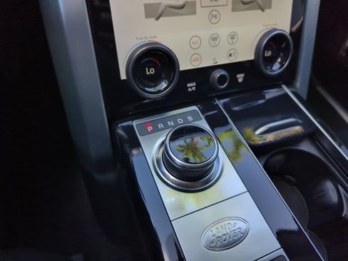 Used 2020 Land Rover Range Rover AWD/4WD image 6