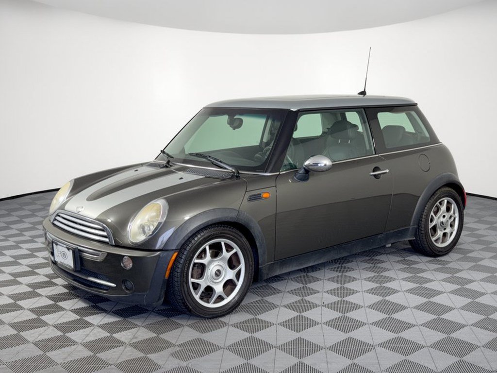 Used 2006 MINI Cooper Hardtop FWD image 1