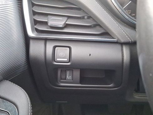 Used 2023 Cadillac CT5 Luxury w/ Sun And Sound Package image 35