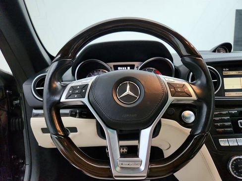 Used 2013 Mercedes-Benz SL 550 image 18