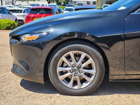 Used 2021 MAZDA MAZDA3 s FWD image 8