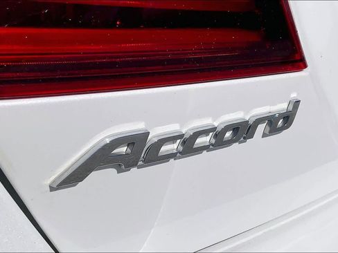 Used 2017 Honda Accord Sport Special Edition image 31