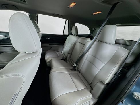 Used 2018 Honda Pilot EX-L image 18