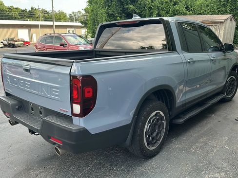 Used 2024 Honda Ridgeline Sport+ image 3