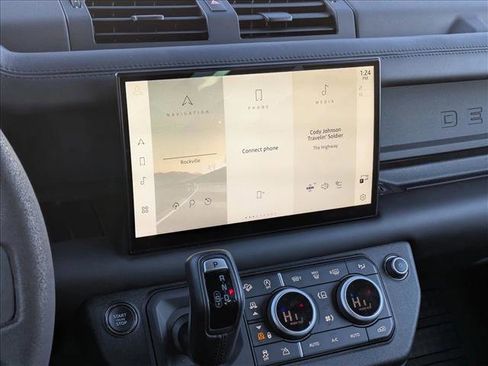 Used 2023 Land Rover Defender 90 V8 image 11