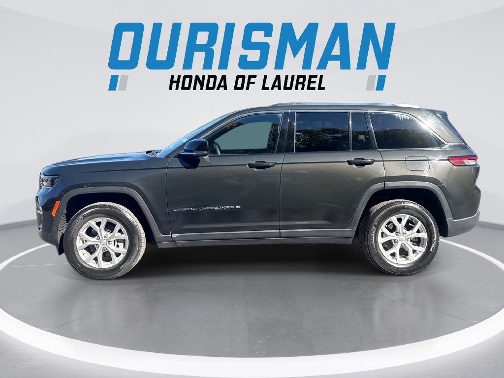 Used 2023 Jeep Grand Cherokee Limited AWD/4WD image 5