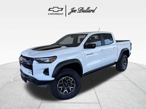 Used 2023 Chevrolet Colorado ZR2 w/ ZR2 Convenience Package III AWD/4WD image 1
