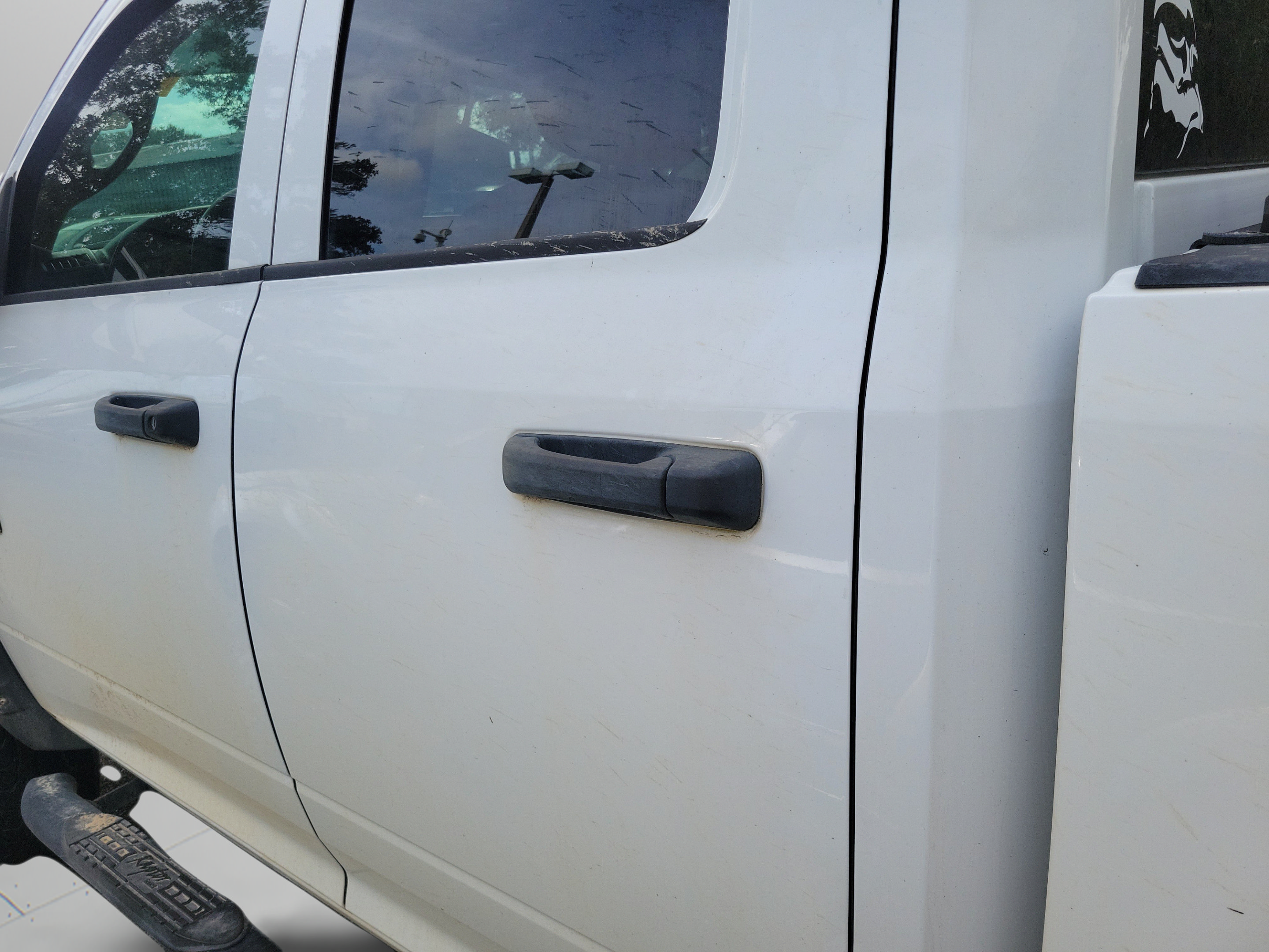 Used 2018 RAM 1500 Express RWD image 26