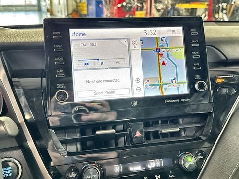 Used 2024 Toyota Camry XSE image 19