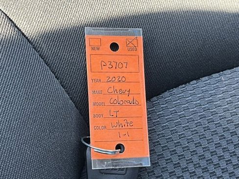 Used 2020 Chevrolet Colorado LT w/ Safety Package image 12