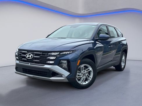 New 2026 Hyundai Tucson SE image 2