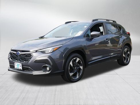 Certified 2024 Subaru Crosstrek 2.5i Limited w/ Crosstrek Mirror Package AWD/4WD image 3