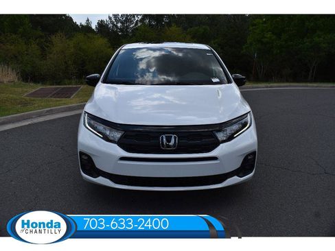 New 2026 Honda Odyssey Sport-L image 2