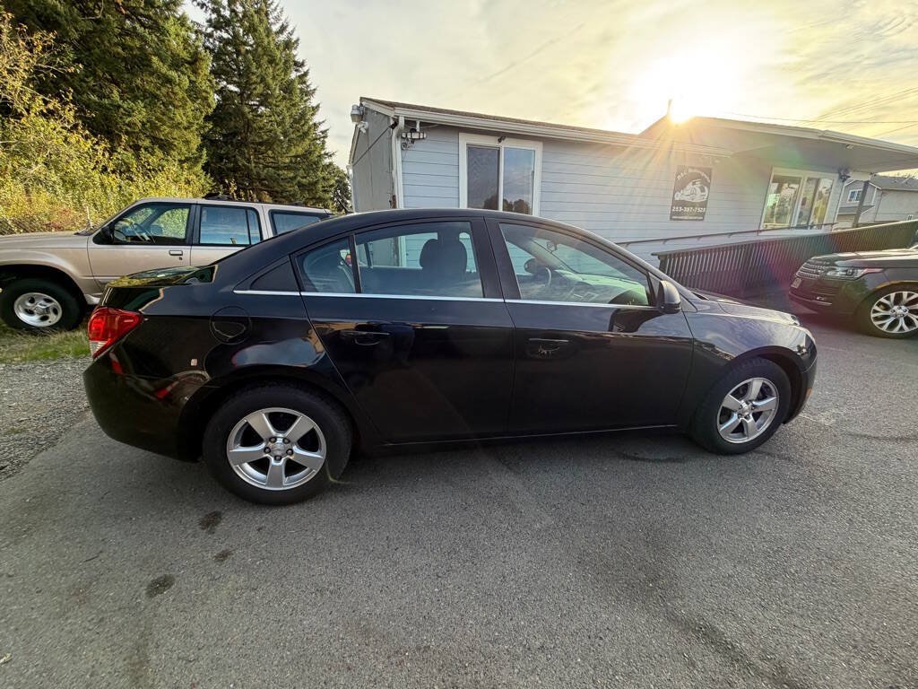 Used 2012 Chevrolet Cruze LT FWD image 17