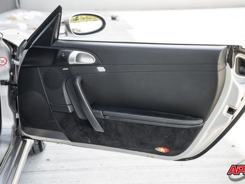 Used 2006 Porsche 911 Carrera 4 image 62