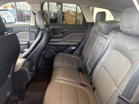 Certified 2024 Lincoln Corsair Reserve w/ Equipment Group 202A AWD/4WD image 14