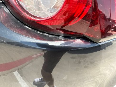 Used 2018 MAZDA CX-9 Signature AWD/4WD image 22