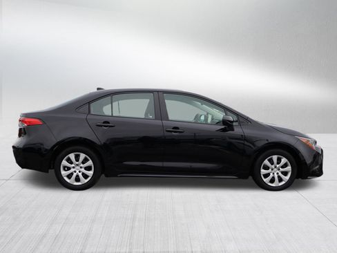 Used 2024 Toyota Corolla LE image 8