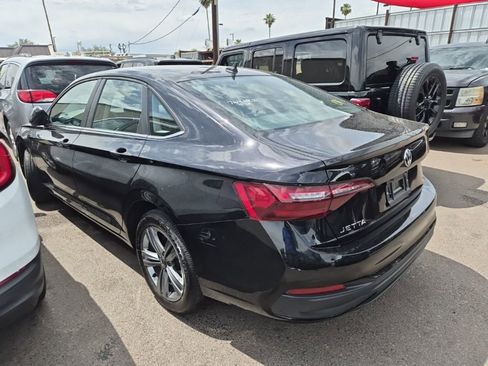 Used 2024 Volkswagen Jetta SE image 6