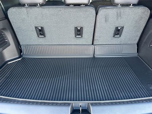 New 2026 Chevrolet Traverse High Country image 21