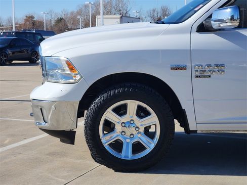 Used 2019 RAM 1500 Lone Star image 8