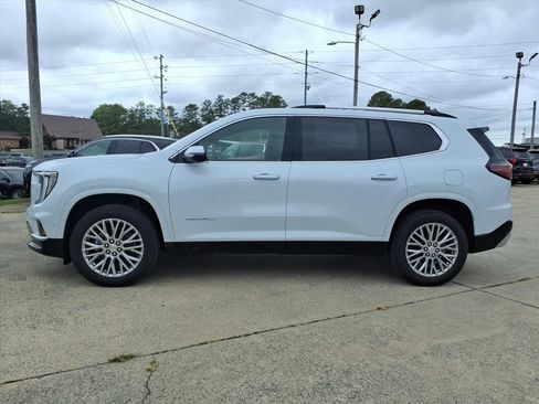 New 2026 GMC Acadia Denali w/ Super Cruise Package AWD/4WD image 4