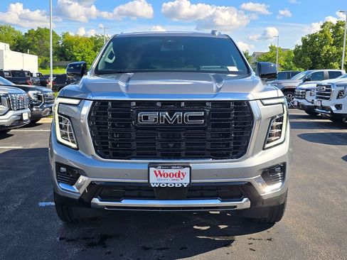 New 2026 GMC Yukon Denali AWD/4WD image 4