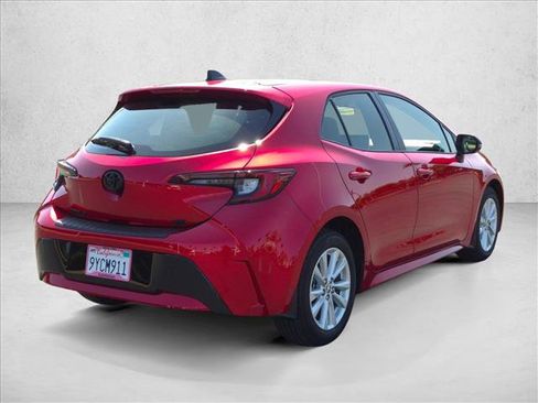 Certified 2026 Toyota Corolla SE FWD image 5