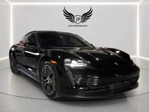 Used 2022 Porsche Taycan RWD image 1