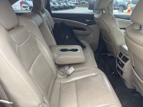 Used 2018 Acura MDX FWD image 18