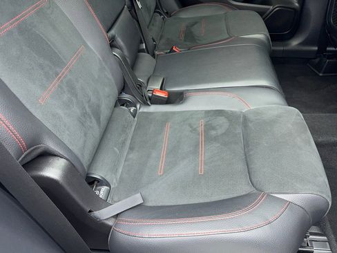 Used 2020 Mercedes-Benz GLB 250 w/ AMG Line image 47