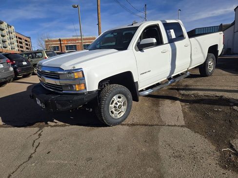 Used 2015 Chevrolet Silverado 2500 LT image 3