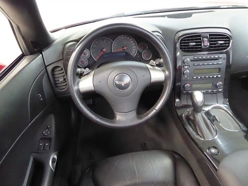 Used 2008 Chevrolet Corvette Convertible image 18