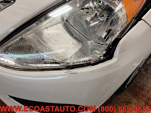 Used 2018 Nissan Versa SV image 16