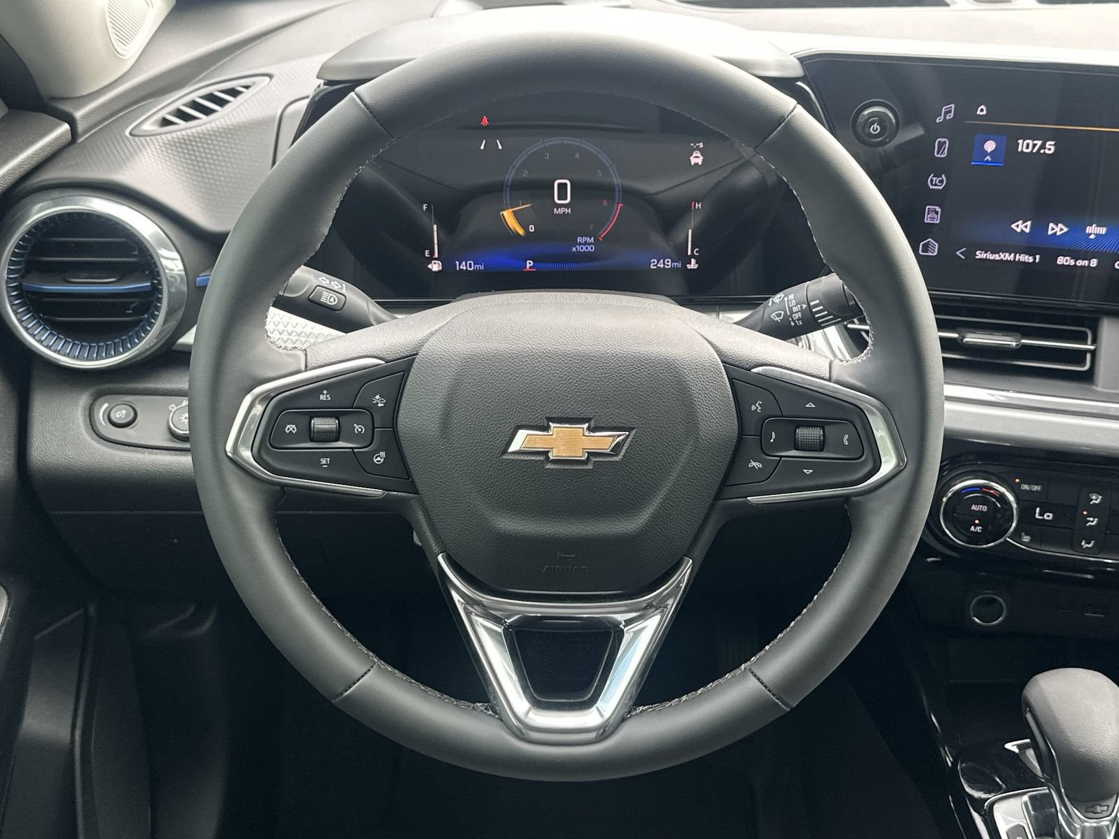 Used 2026 Chevrolet Trax LT w/ Driver Confidence Package FWD image 19