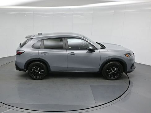 Used 2024 Honda HR-V Sport image 39