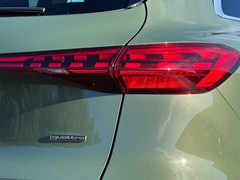 New 2025 Audi Q5 Premium image 24