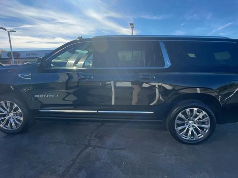Certified 2022 GMC Yukon XL Denali image 5