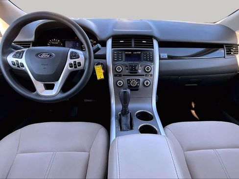 Used 2013 Ford Edge SE FWD image 11