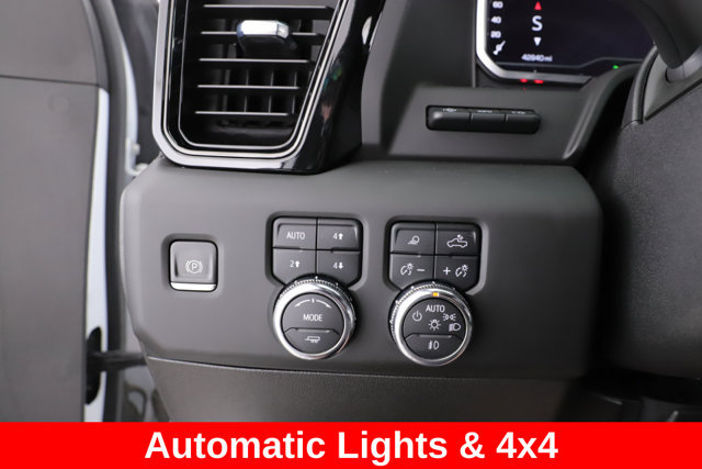 Used 2024 GMC Sierra 2500 AT4 w/ Technology Package AWD/4WD image 21